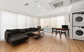 Spacious 1-Bd Hideaway Close To Usc Room With Share Livingroom
