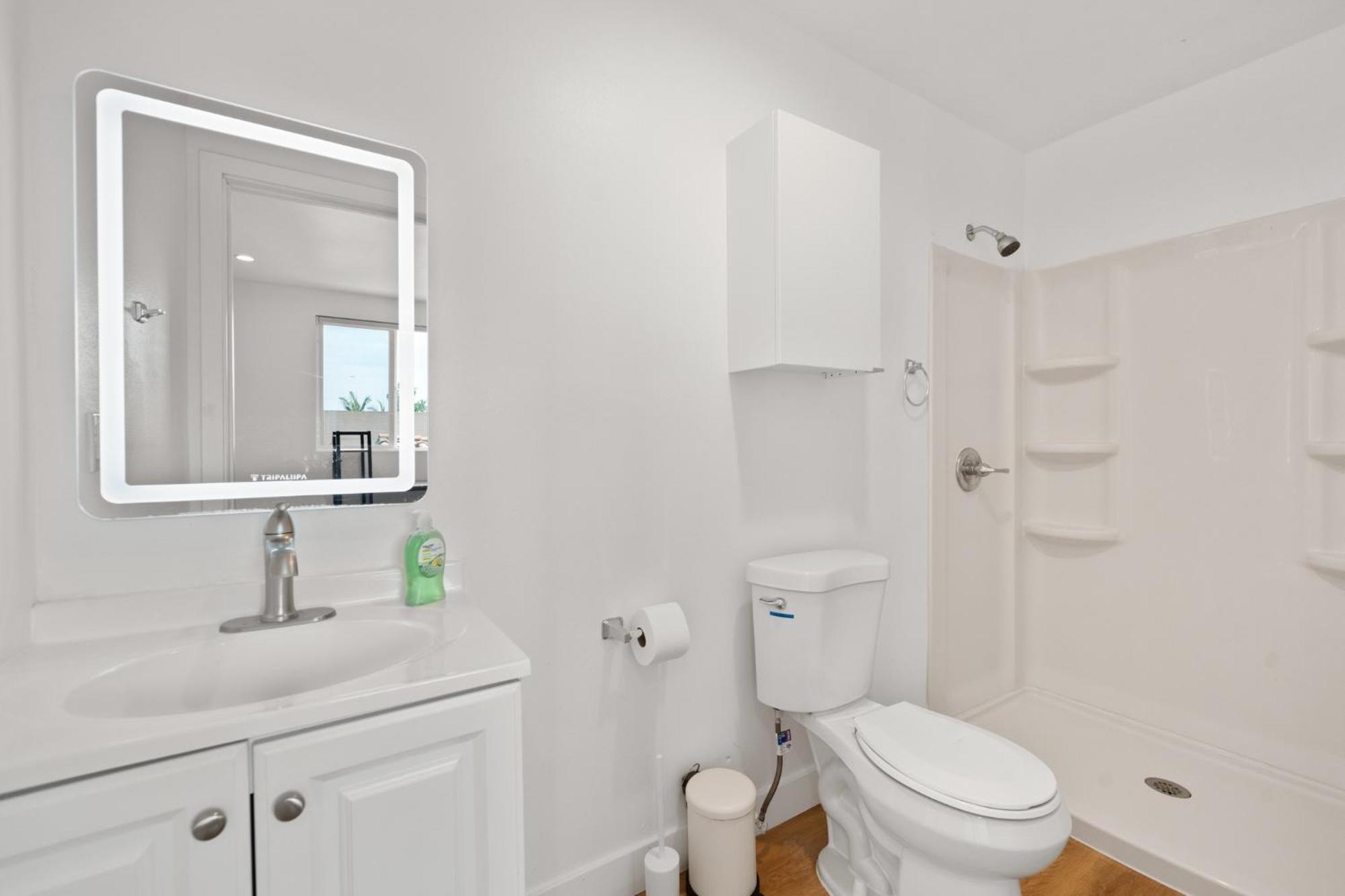 Spacious 1-Bd Hideaway Close To Usc Room With Share Livingroom Los Angeles Exterior photo